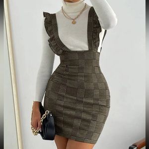 SHEIN Privé Plaid Ruffle Trim Overall Dress Without Sweater